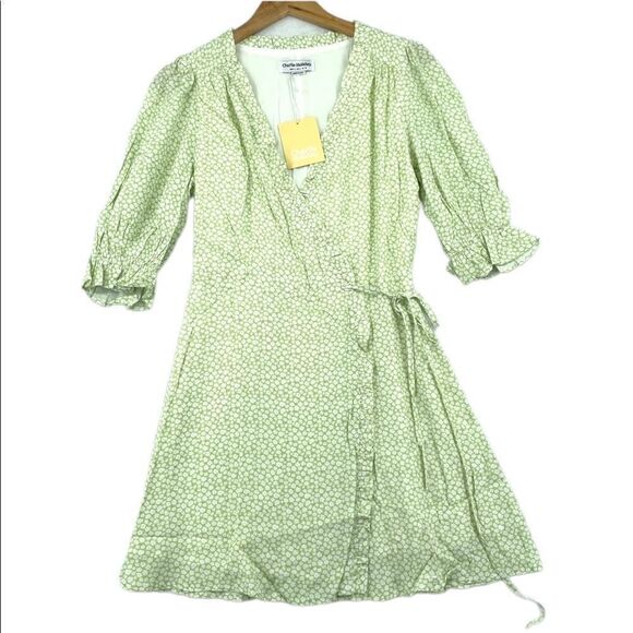 Charlie Holiday Floral Wrap Dress NWT - Picture 1 of 11